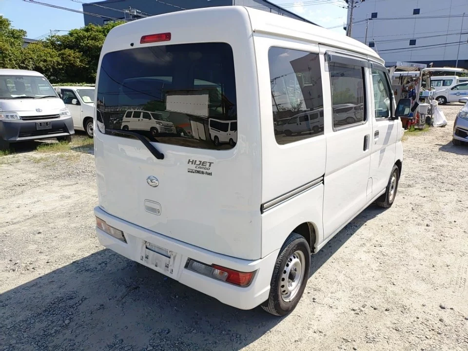 Daihatsu Hijet Cargo S321V 2020